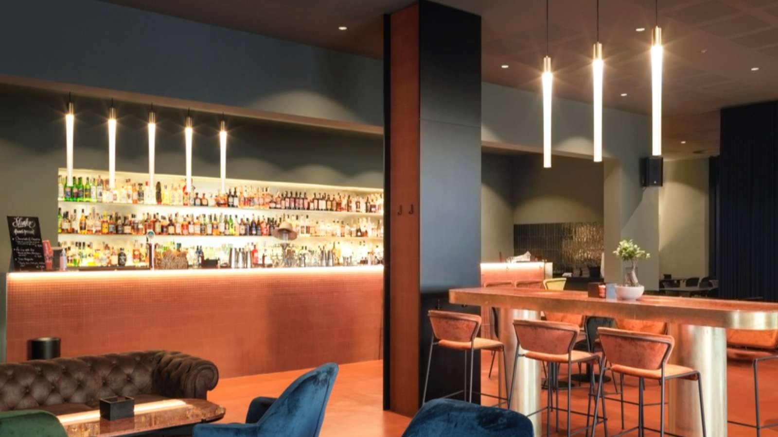 bar