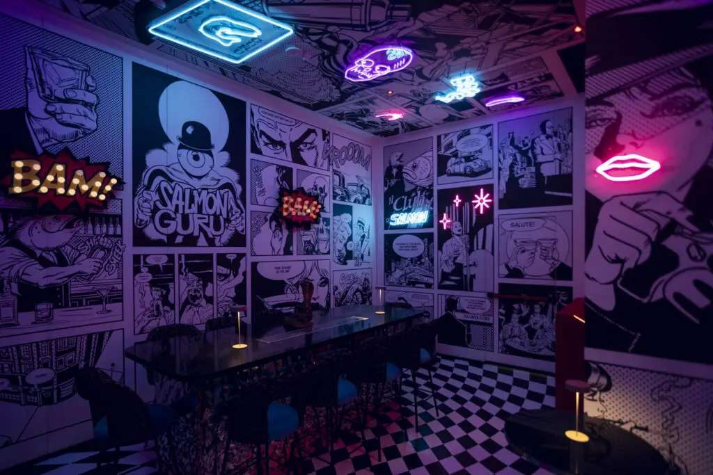 bar