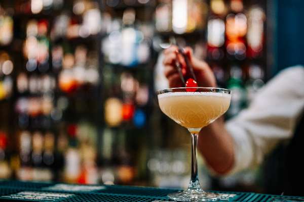 bar